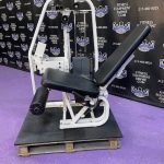 Nautilus 2ST Leg Extension w / 320 lb Stack