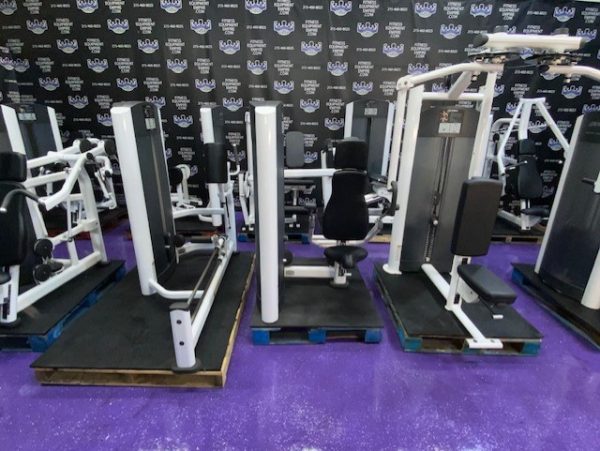Life Fitness Signature Series 18 Unit Total Body Strength Circuit- Refurbished