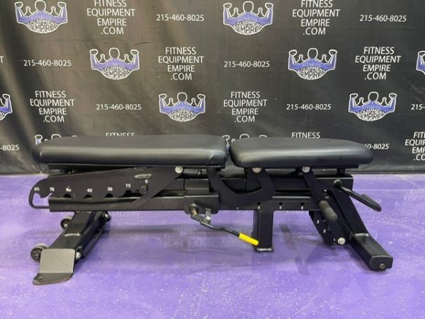 Nautilus XPLOAD 0-90 Adjustable Bench On Wheels