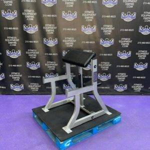 Hammer Strength Preacher Curl